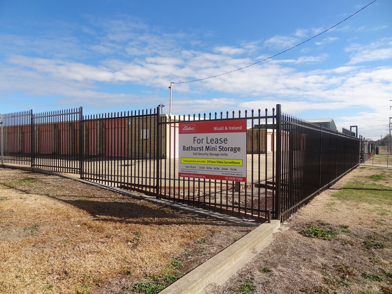 Self Storage Units Elders Nicoll and Ireland